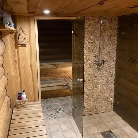 Vakantiehuis House *